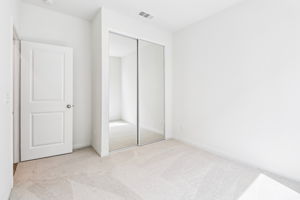 536 Sandstone Ct-029