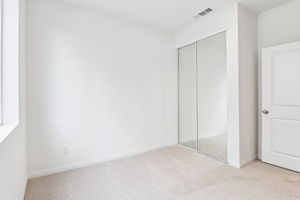 536 Sandstone Ct-031