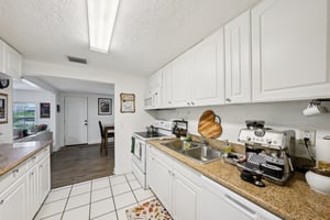 43rd Terrace N-S1608-028.jpg