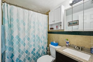 43rd Terrace N-S1608-039.jpg