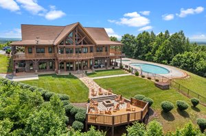 Backside Community Lodge/Pool/Firepit