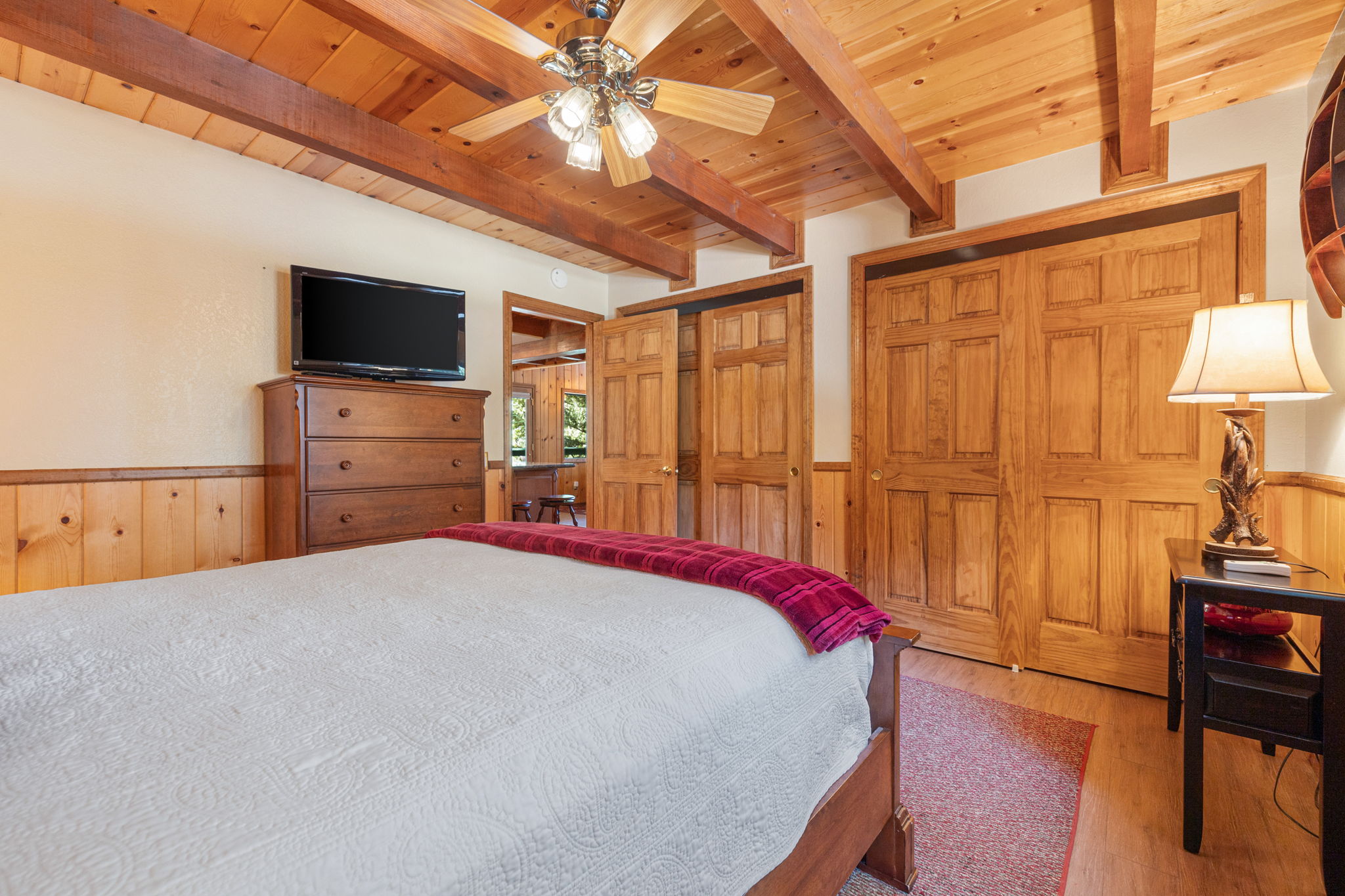  Photo 31