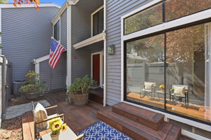 009_F8_5361 Black Ave 4