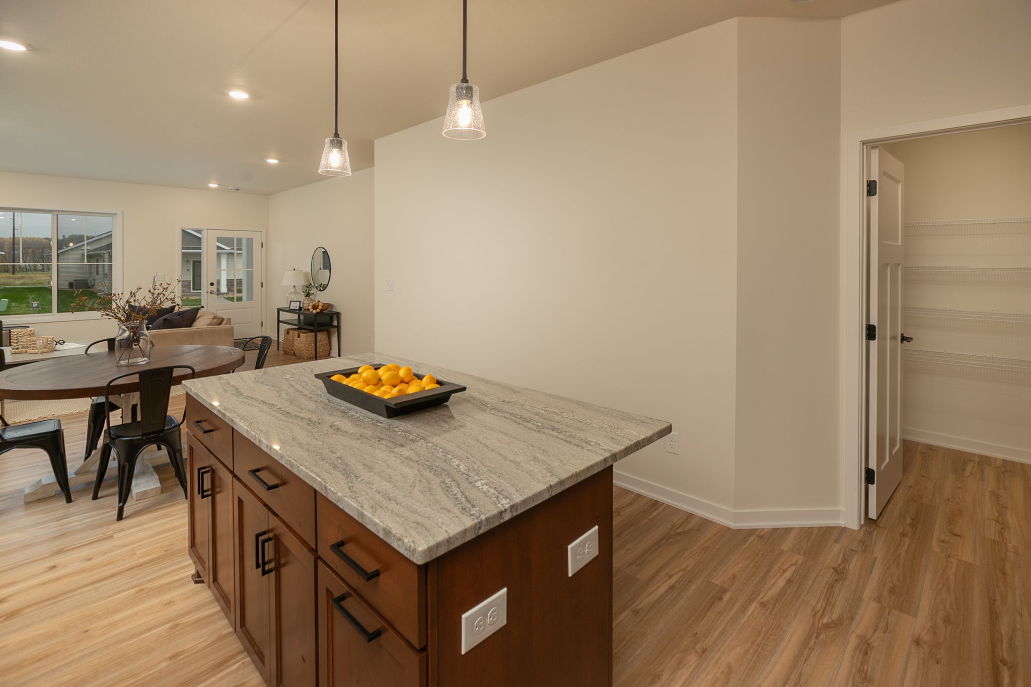 13-Kitchen