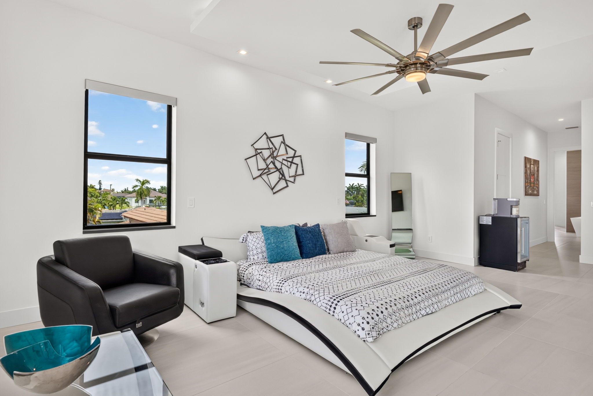 Guest Bedroom 2 - 2 of 3