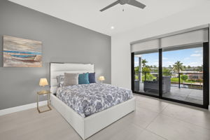 Guest Bedroom 1 - 1 of 2