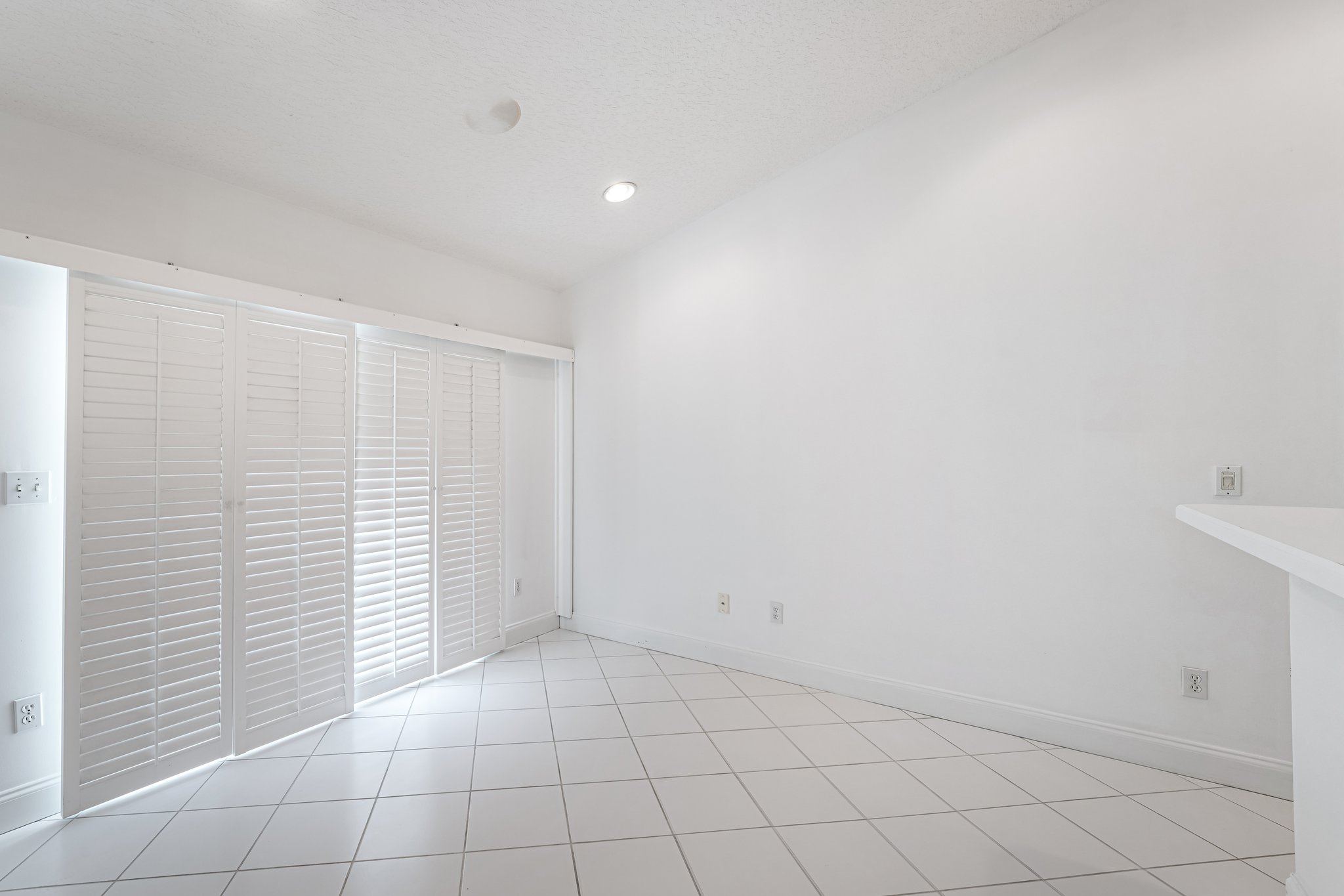 5th St-S2506-022.jpg