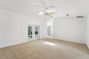 5th St-S2506-018.jpg