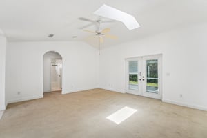 5th St-S2506-019.jpg