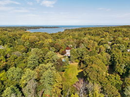 Moriches Rd-051