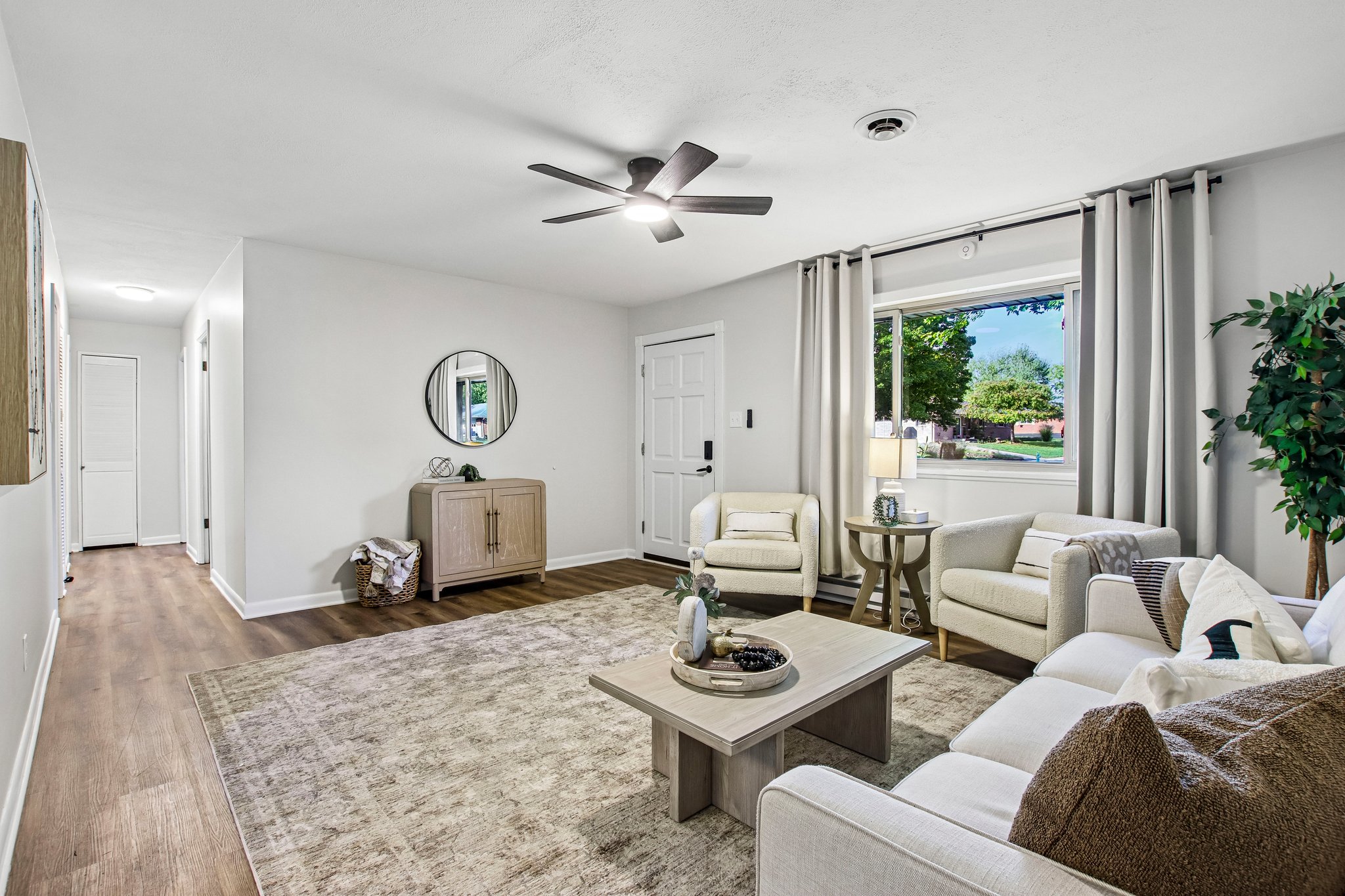 S 4th Ave-S1410-008r.jpg