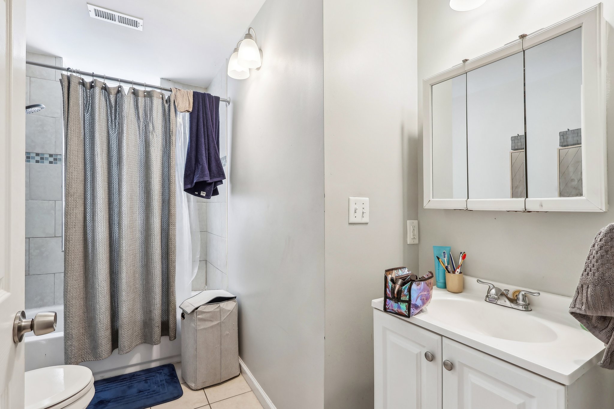 537 S. 55th St-017.jpg