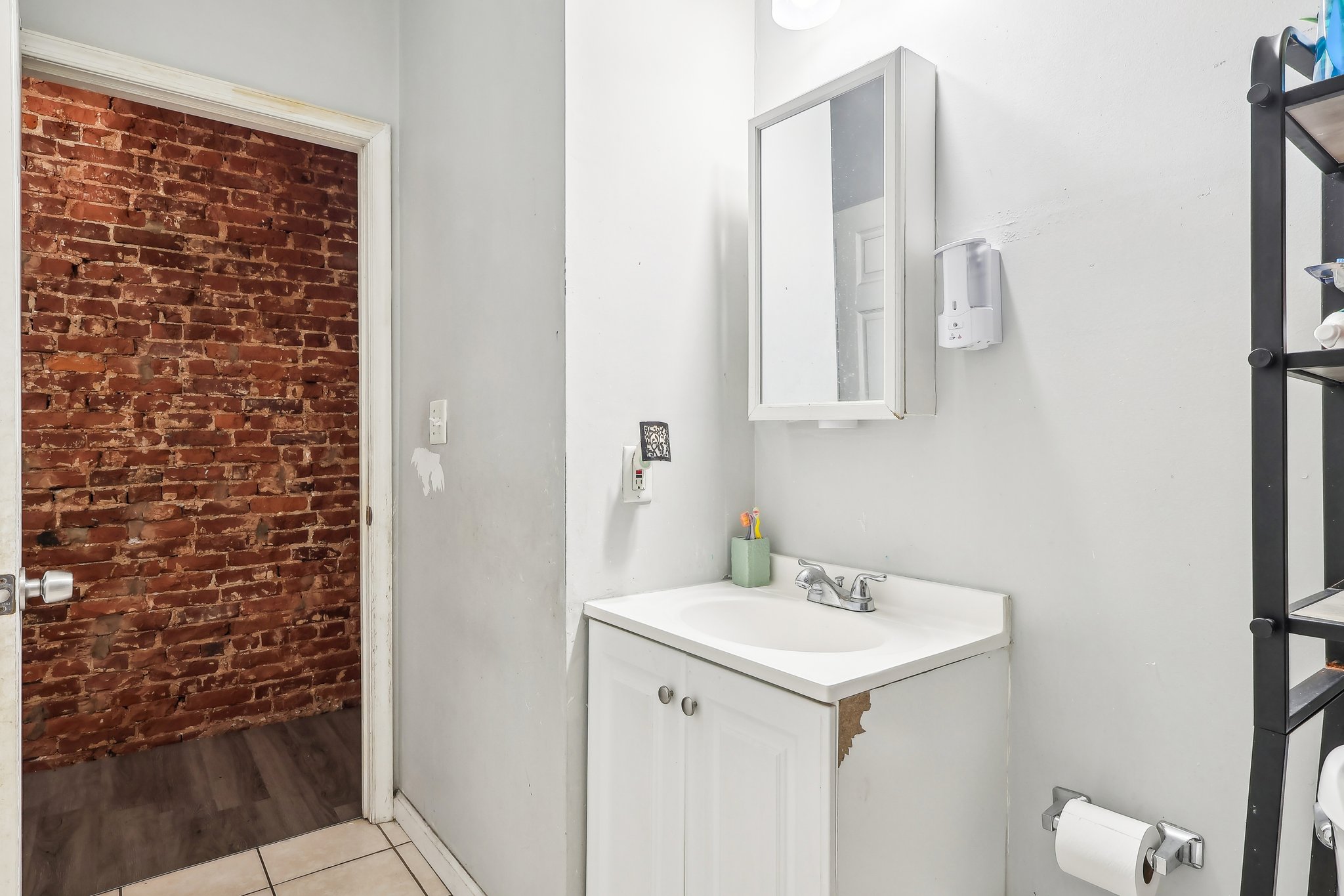 537 S. 55th St-011.jpg