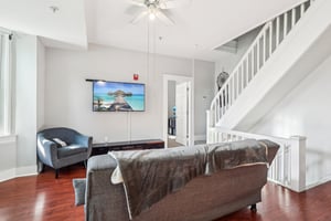537 S. 55th St-003.jpg