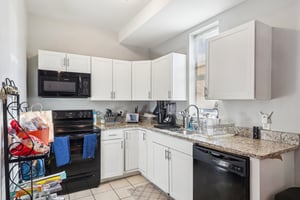 537 S. 55th St-005.jpg
