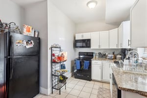537 S. 55th St-006.jpg
