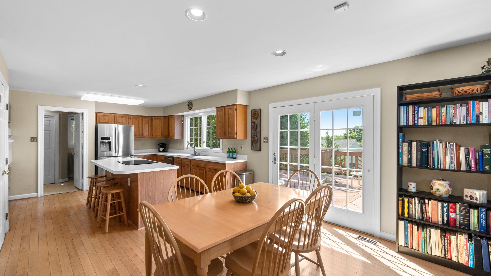 Kitchen/Dining room-1