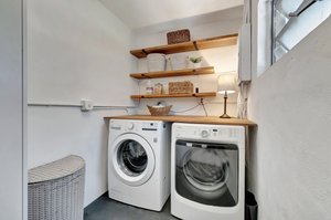  Photo 34