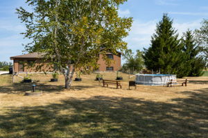  Photo 33