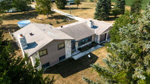  Photo 47