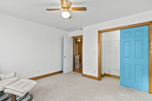 Photo 47