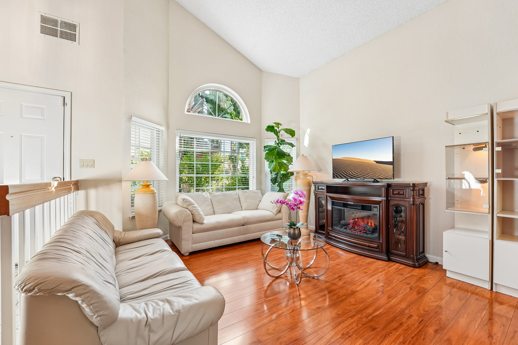 Conestoga Way-S2609-016.jpg