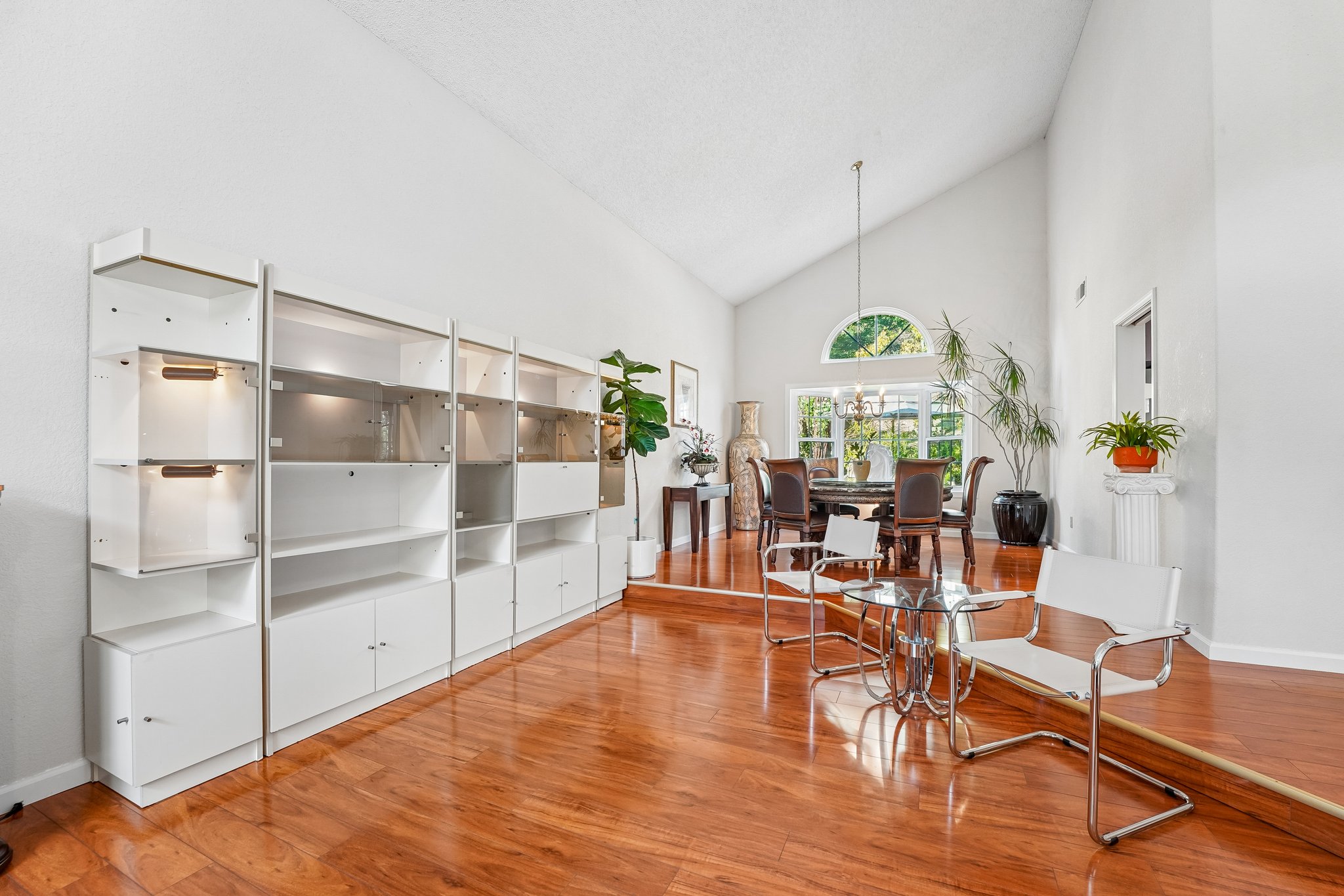 Conestoga Way-S2609-020.jpg
