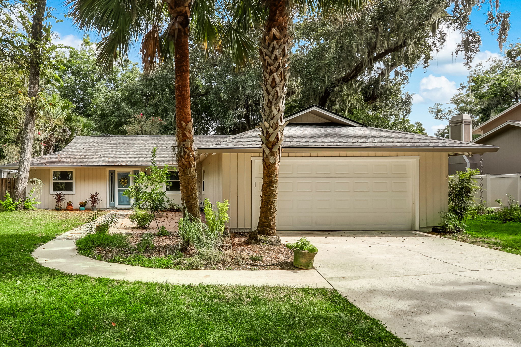 Welcome to 5378 Florence Point Dr