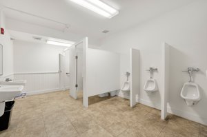  Photo 36