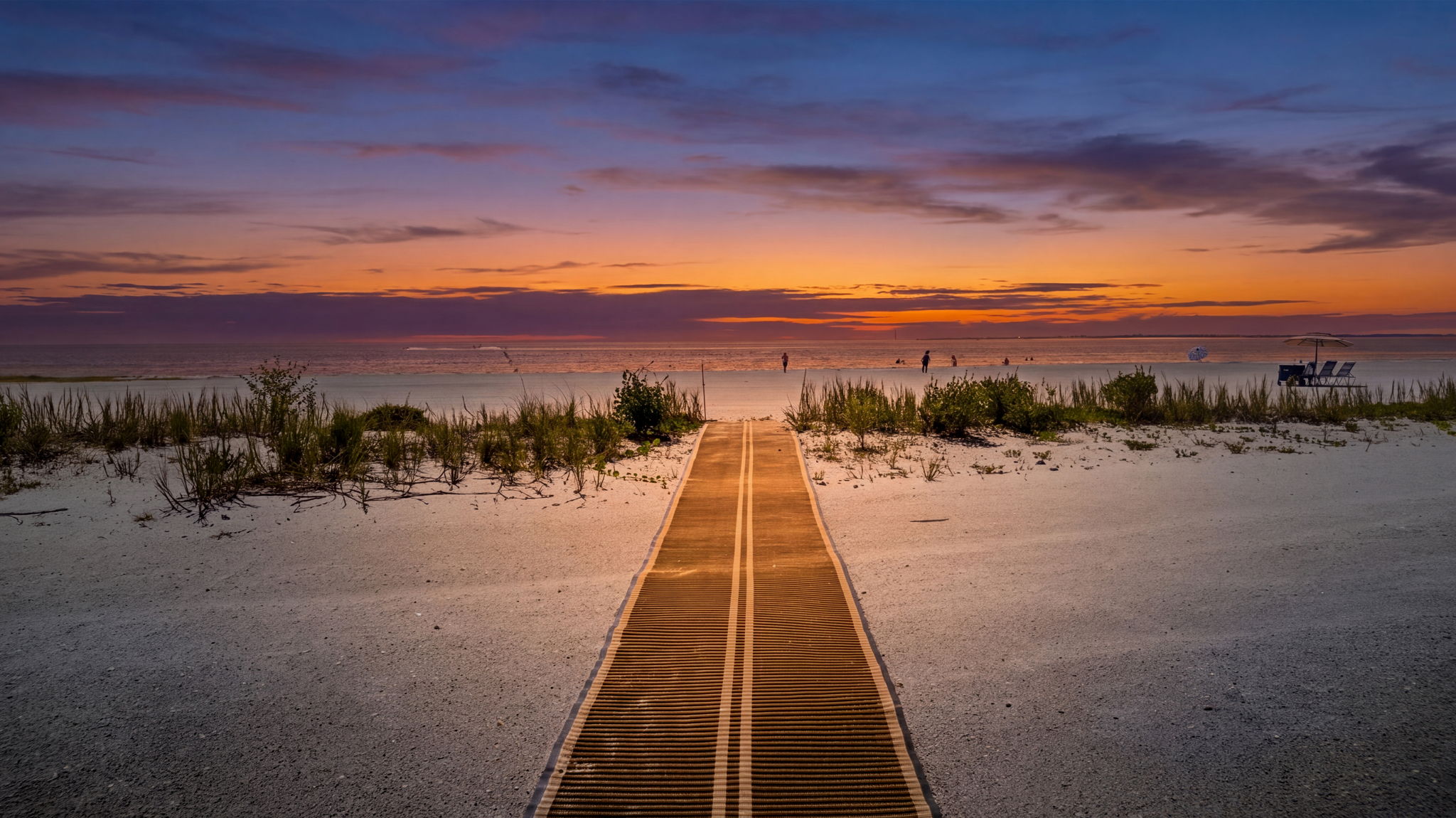 Baywalk - Dusk