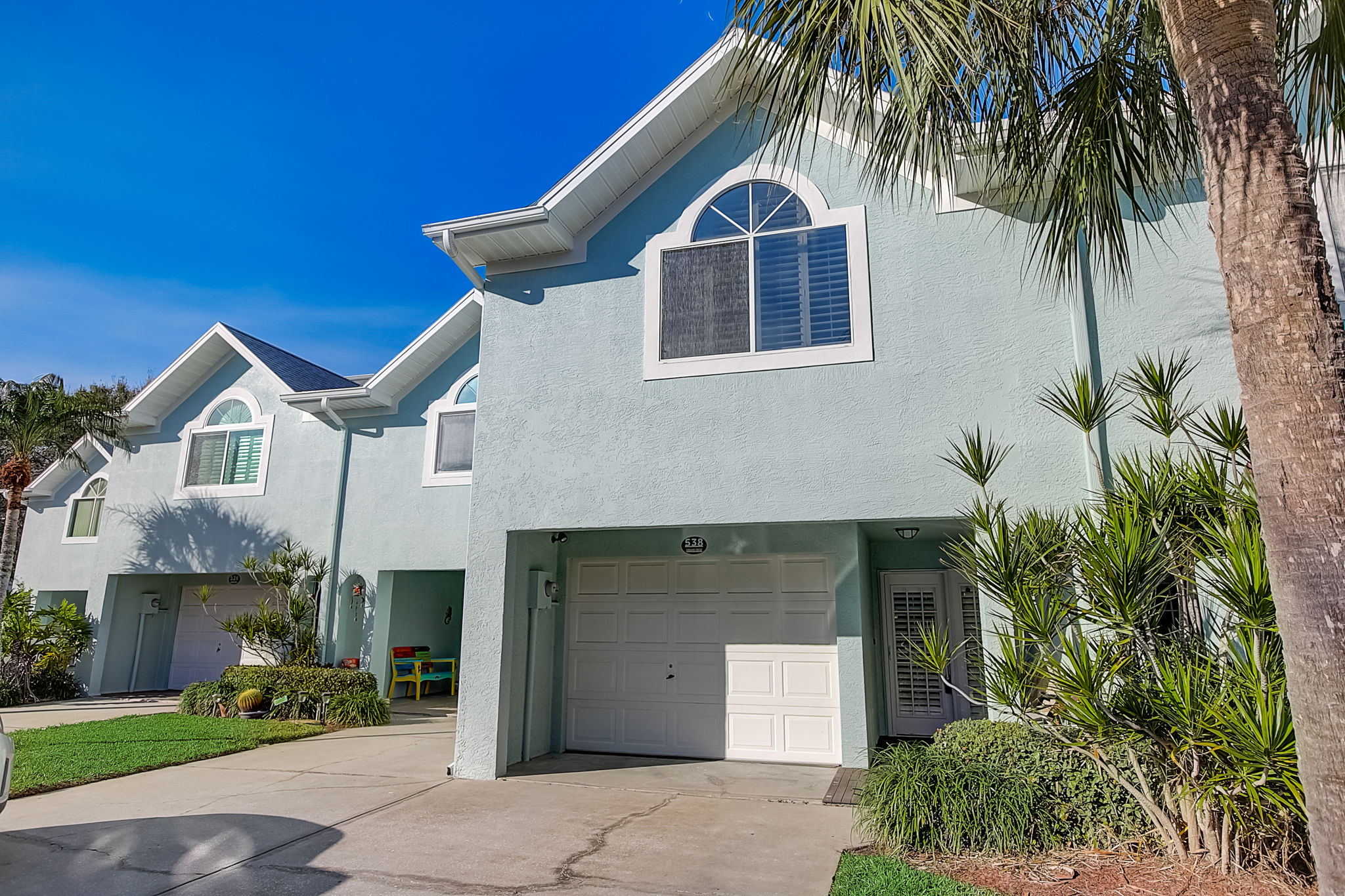 Garland Cir-007