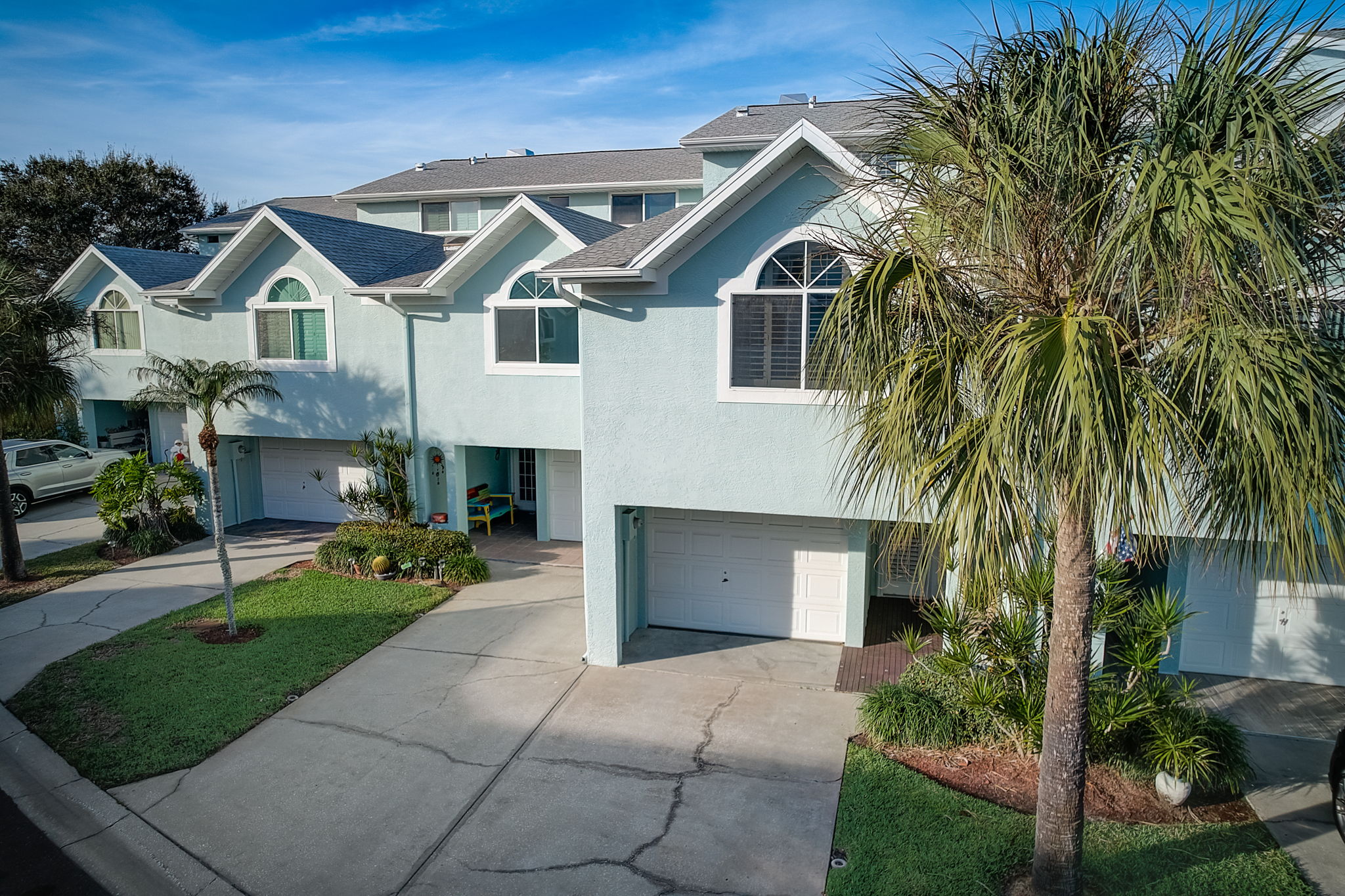 Garland Cir-048