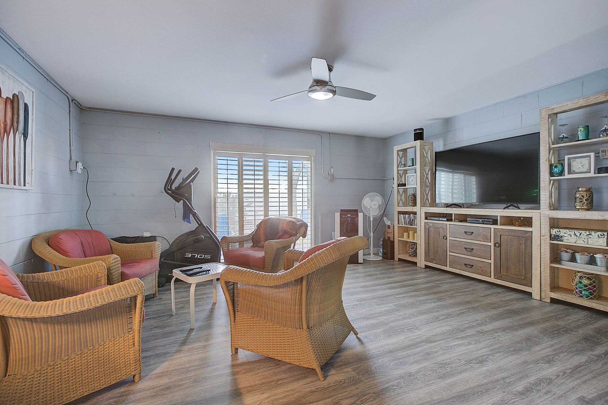 Garland Cir-014