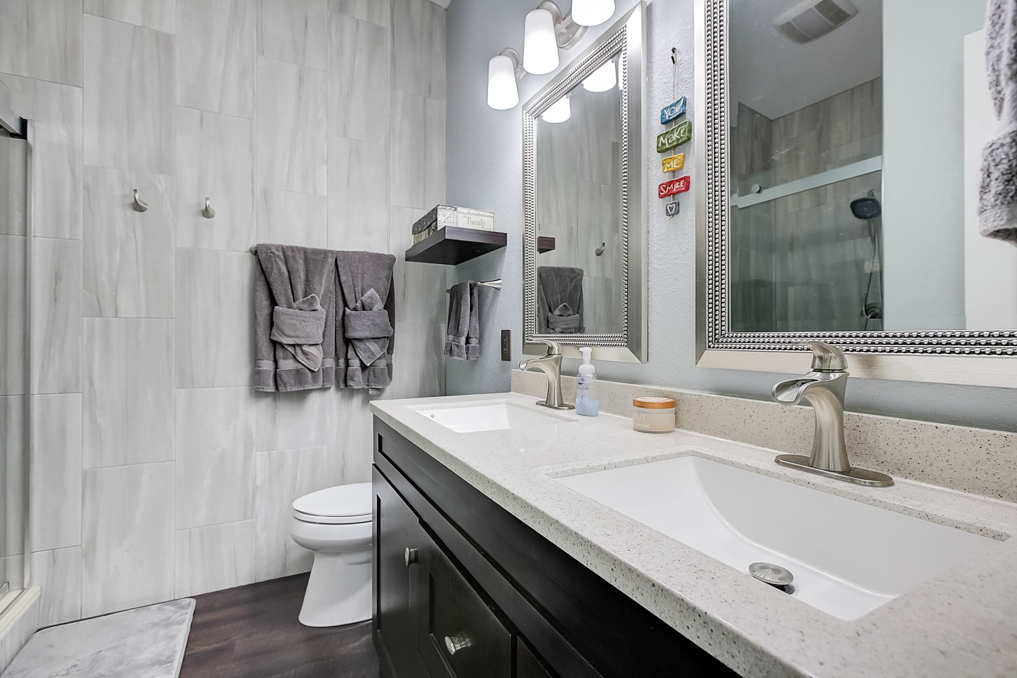 Garland Cir-035