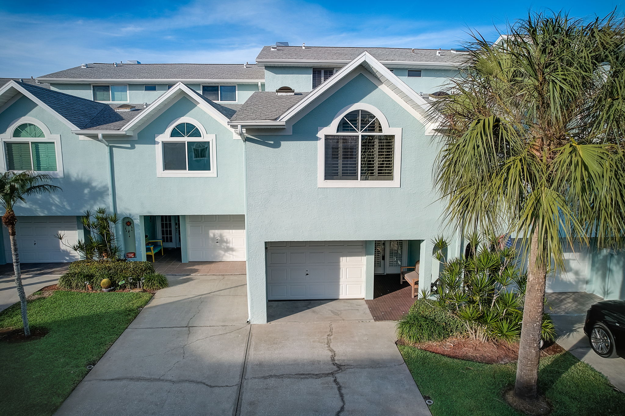 Garland Cir-047