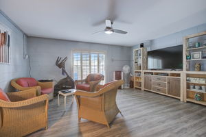 Garland Cir-014