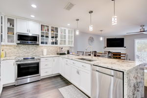 Garland Cir-023