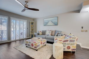Garland Cir-015