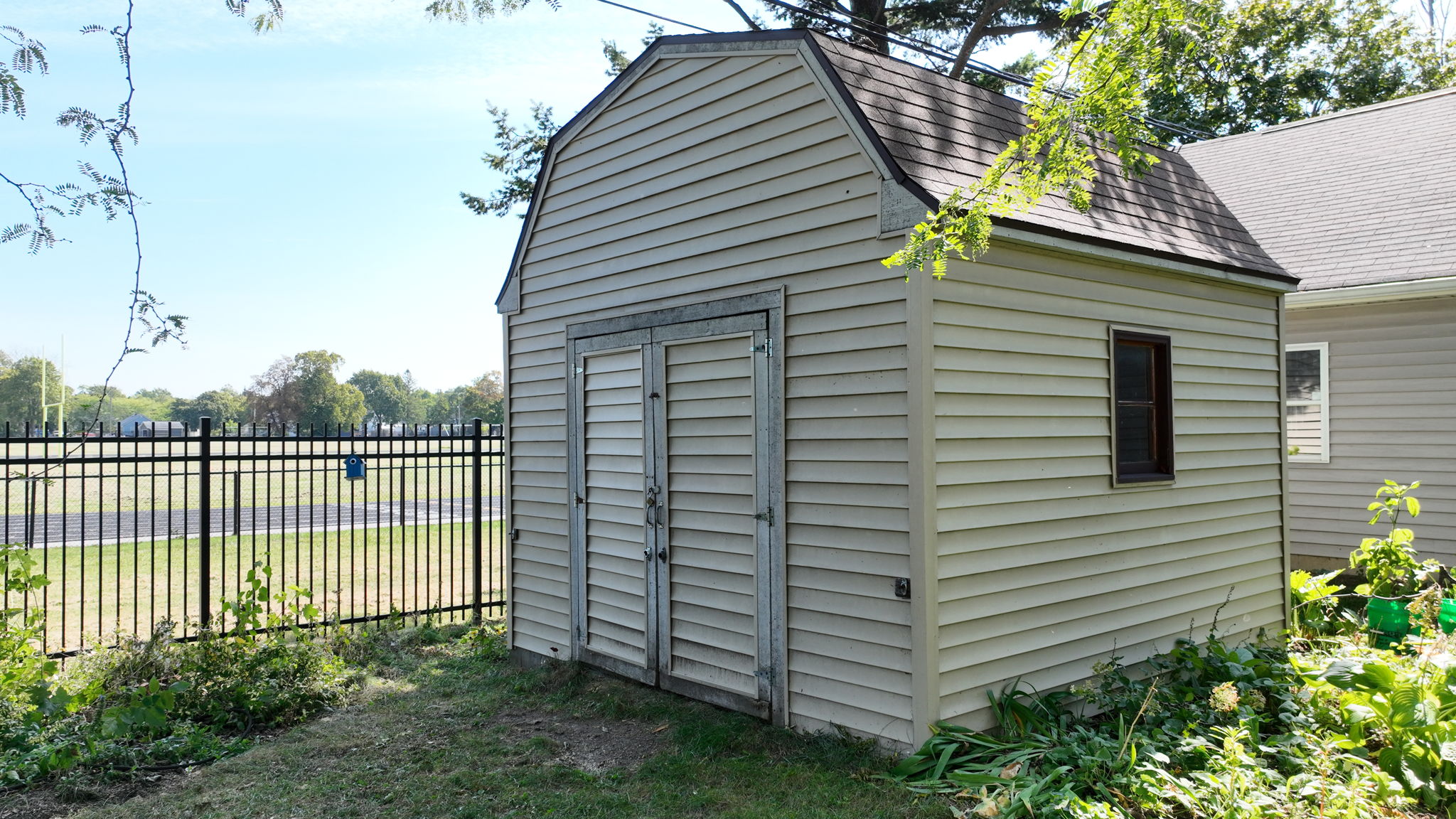  Photo 10