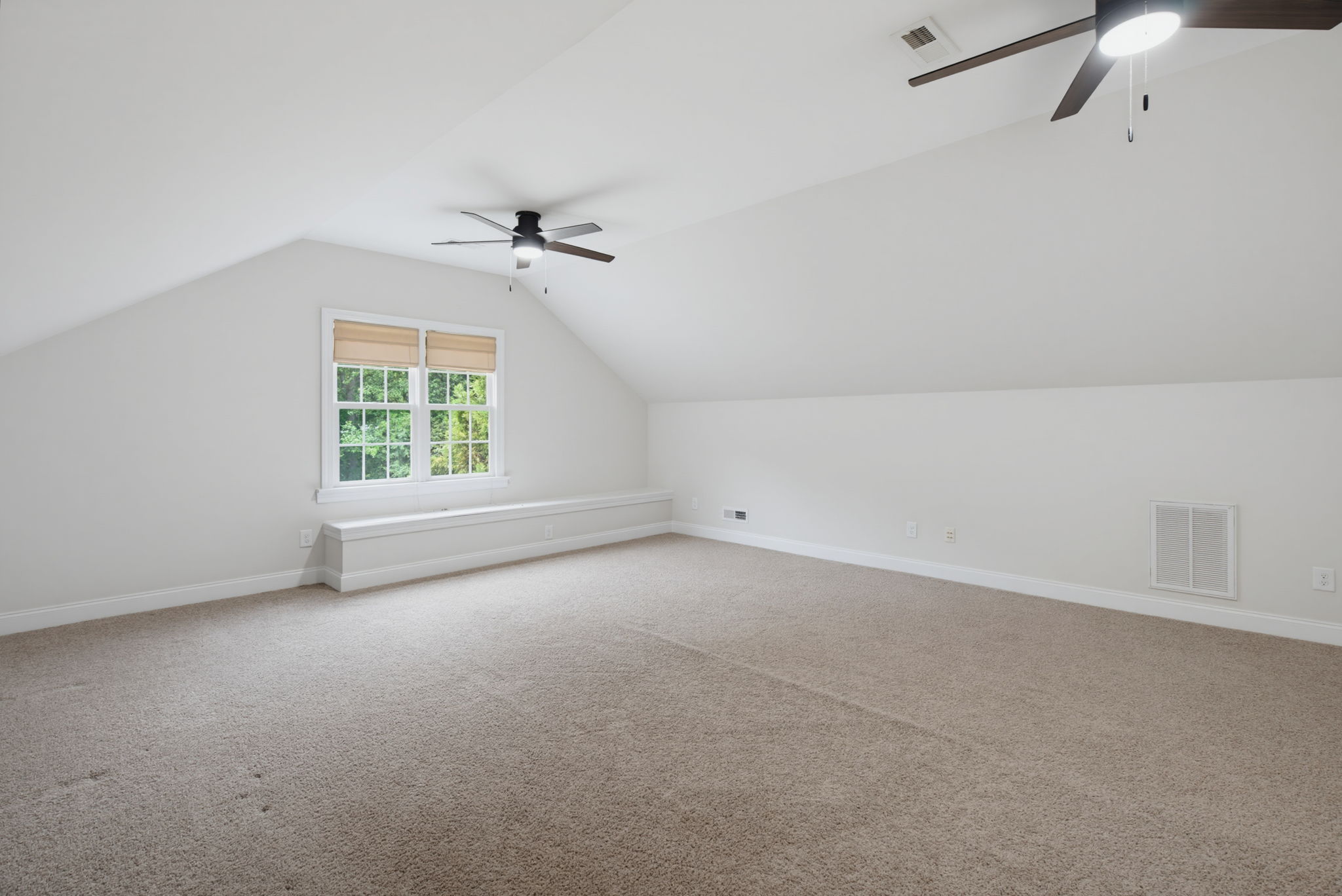 538 May Farm Rd-35