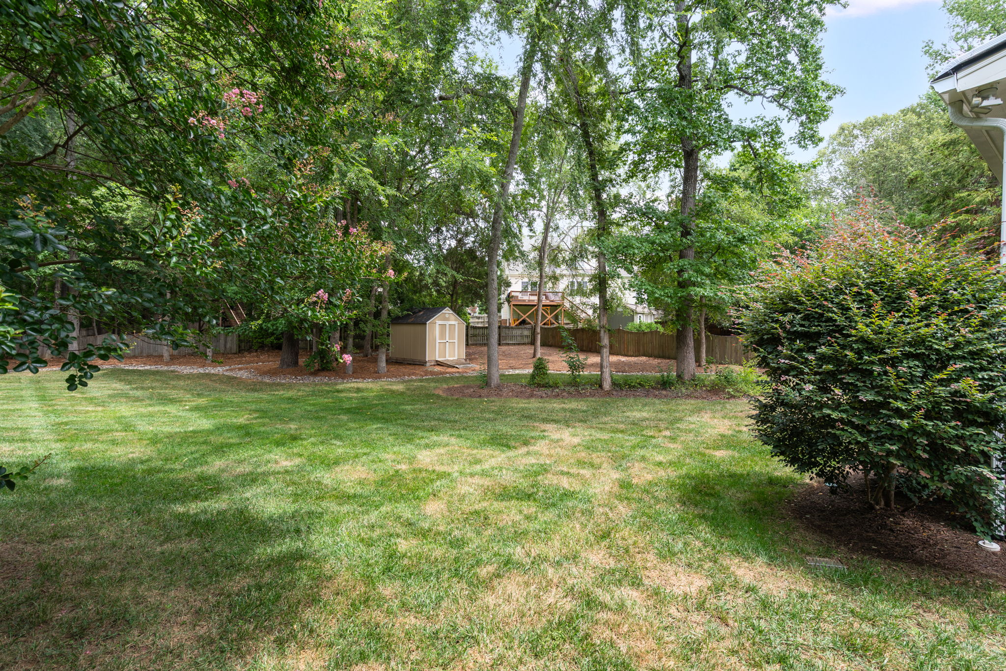 538 May Farm Rd-44