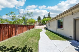 Beaumont Canyon Dr-S0306-056.jpg