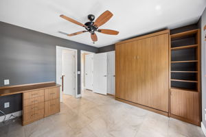 Bedroom/Office