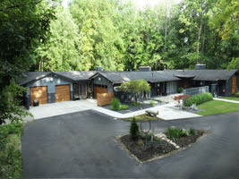  Photo 0