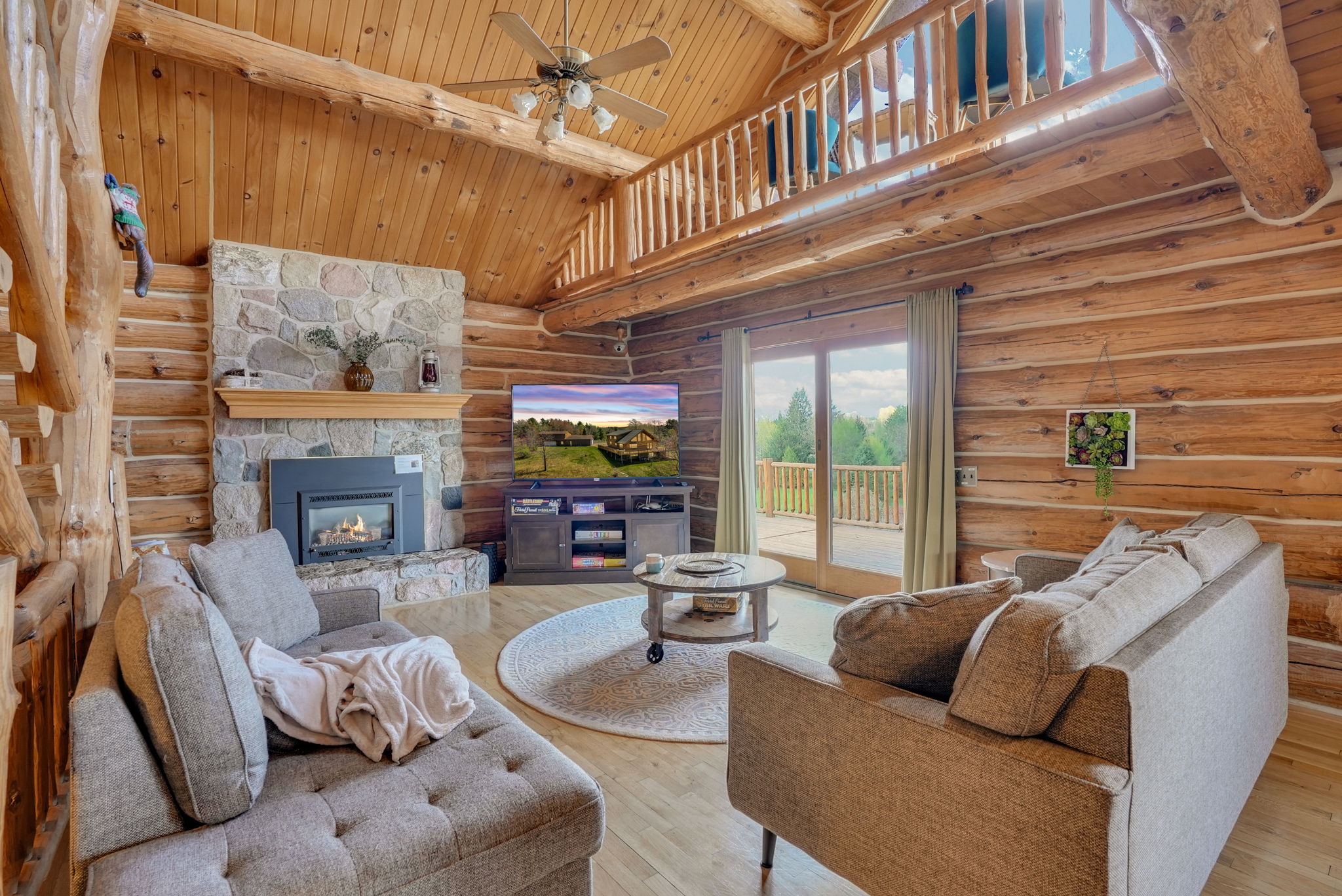  Photo 31