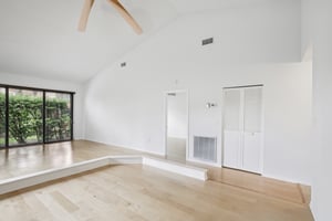 Huntingwood Ct-S1707-011.jpg