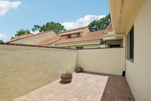 Huntingwood Ct-S1707-031.jpg