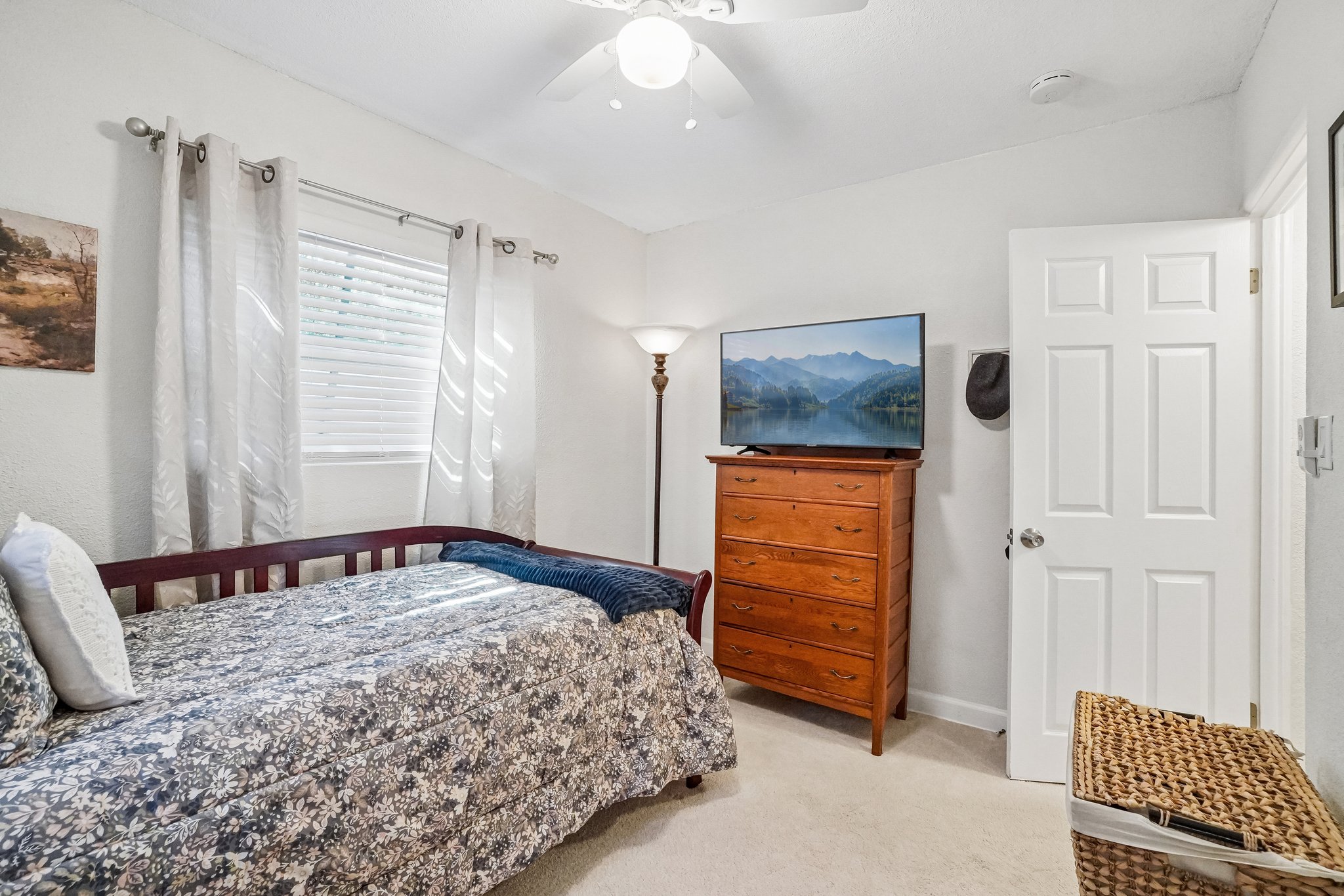 55th Ave N-S2604-024.jpg