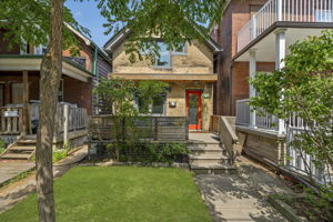 539 St Clarens Ave, Toronto ON
