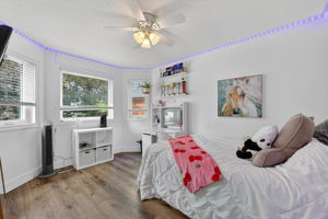  Photo 47